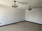 CASA EN RENTA IDEAL PARA CASA U OFICINA, CENTRICA UBICACIÓN