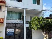 Casa en Renta ideal para oficinas o casa habitación en...