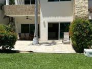 Casa en Renta / Isla Dorada