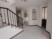 CASA EN RENTA JARDINES DEL PASEO