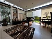 CASA EN RENTA LA HERRADURA AMUEBLADA Y EQUIPADA