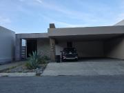 CASA EN RENTA LOMA BONITA