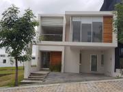 CASA EN RENTA LOMAS DE ANGELÓPOLIS