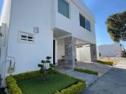 CASA EN RENTA LOMAS DE ANGELOPOLIS 2