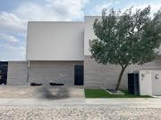 casa en renta lomas del campanario