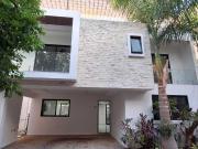 CASA EN RENTA MERIDA PRIVADA RESIDENCIAL TEMOZON
