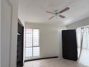 CASA EN RENTA, MITRAS NORTE, UNA SOLA PLANTA CON CUARTO...