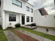 CASA EN RENTA MUY AMPLIA POR AV. CAMELINAS EN MORELIA CASA EN RENTA MUY AMPLIA POR AV. CAMELINAS EN MORELIA