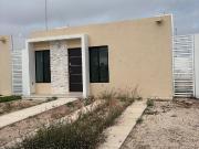 Casa en renta NUEVA en Paraíso Santa Fe Norte, Mérida...