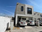 Casa en renta o venta en Alezza El Mirador queretaro