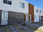 Casa en renta o venta en Juriquilla Santa Fe