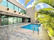 Casa en Renta o Venta en LAGOS DEL SOL de 4 Recamaras