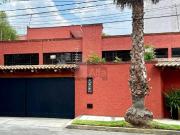 Casa en renta o venta en Lomas de Tecamachalco