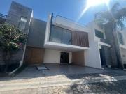 Casa en Renta o Venta Lomas de Angelópolis II