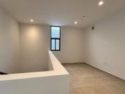 Casa en renta o venta sin muebles ubicada en Temozón norte