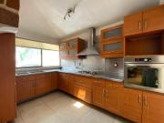 Casa en renta o vta de un piso en claustros del parque