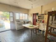 CASA EN RENTA PARA OFICINA O NEGOCIO AL ORIENTE DE...