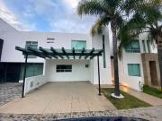CASA EN RENTA PARQUE DE LA CASTELLANA LOMAS DE...
