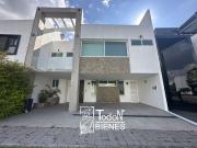 CASA EN RENTA, PARQUE MICHOACAN LOMAS DE ANGELOPOLIS...