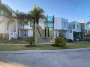 CASA EN RENTA PARQUE VIRREYES