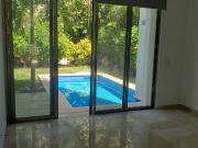 CASA EN RENTA PLAYACAR FASE II CON ALBERCA PRIVADA