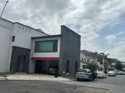 Casa en Renta Portonde Valle Alto