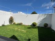 CASA EN RENTA, PRACTICA Y MUY FUCIONAL, CUMBRES DEL...