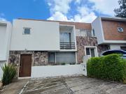 Casa en RENTA, Primer Retorno de los Alpes, Altozano