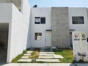 Casa en renta privada con alberca Fracc Cordillera León...