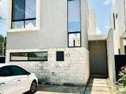 Casa en RENTA | Privada Nativa, Conkal | DISPONIBILIDAD...