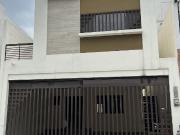 CASA EN RENTA PUERTA DE HIERRO CUMBRES MONTERREY