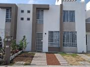 Casa en renta Queretaro en puerta navarra