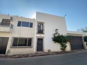 Casa en RENTA remodelada y amueblada, Próspero Vega en...