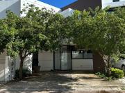 CASA EN RENTA – RESIDENCIAL ARBOLADA