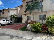 Casa en Renta Residencial Catania