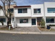 Casa en renta Residencial El Refugio, Querétaro: 3...