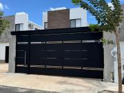 Casa En Renta Residencial Esmeralda Oriente