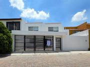 CASA EN RENTA, RESIDENCIAL ITALIA, QUERETARO