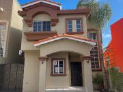 CASA EN RENTA RESIDENCIAL LA ESPERANZA
