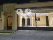 CASA EN RENTA RESIDENCIAL PUERTA REAL ZONA COUNTRY