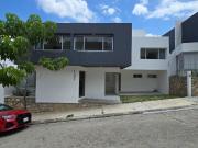 CASA EN RENTA, RESIDENCIAL PUNTA DIAMANTE, 3 RECS +...