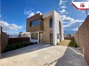 CASA EN RENTA SECTOR CALLE SARAR CUENCA