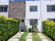 Casa amueblada en renta 3 recámaras en Viñedos | $9,500...