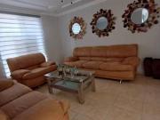 Casa en Renta Semiamueblada Cumbres San Agustín