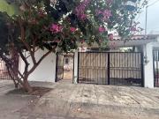 CASA EN RENTA SIN MUEBLES EN ARALIAS