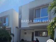 Casa en renta. Sin muebles. Los Olivos 3. Playa del Carmen