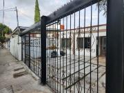 Casa EN RENTA sobre avenida, Col. Ensueño Frente al Angeles