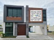 Casa en renta totalmente nueva Fracc. Lomas Residencial...