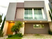 CASA EN RENTA VALLE IMPERIAL ZAPOPAN JALISCO