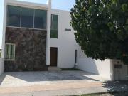 CASA EN RENTA, VALLE VERDE, COLIMA